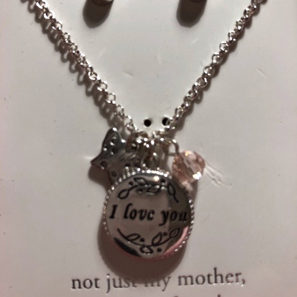 Necklace - Picture 4 of 4